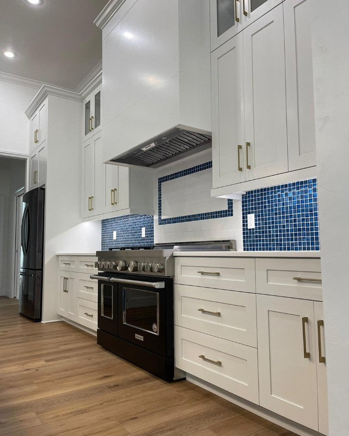 White Kitchen